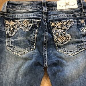 Miss Me Bootcut Jeans Womens 27‎ Mid Rise Distressed Denim Embroidered Pockets